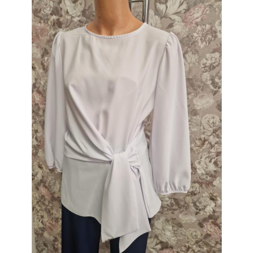 Mya derekán kötős fehér blúz